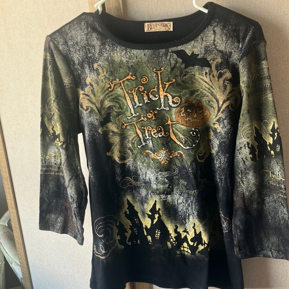 Vintage Y2K Blue Canyon Halloween Graphic Top Size Medium